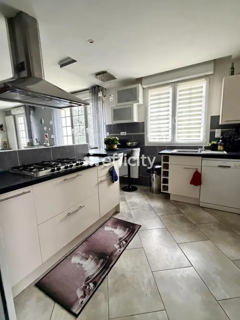 Maison 7 pièces à Ormesson sur marne