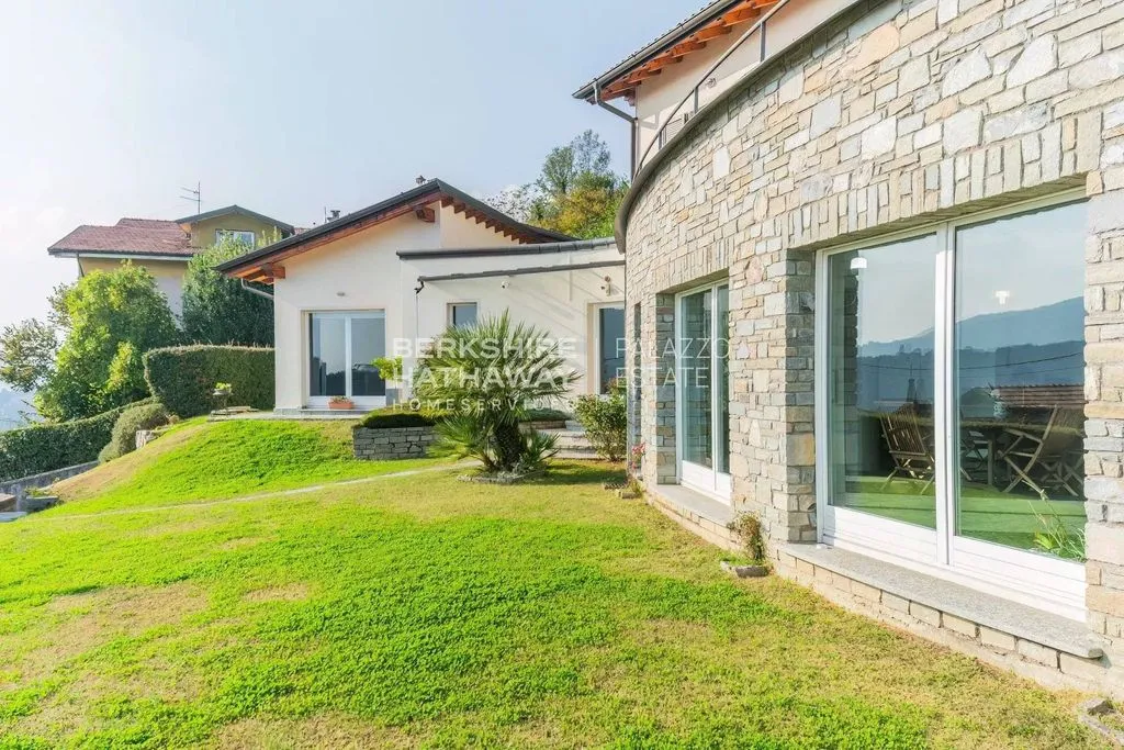 Terrass - Luxury Villa with Lake Views in Cernobbio