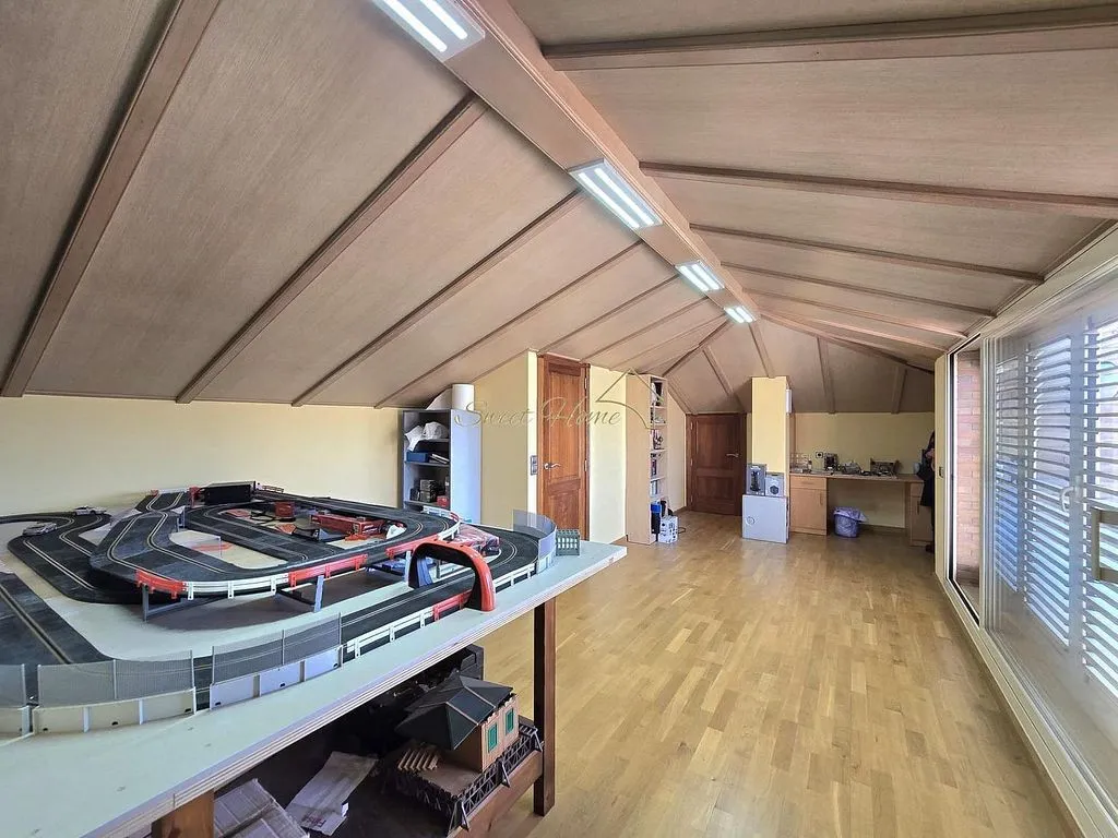 Toad - Luxury House with Pool in Cabrils, Catalonia
