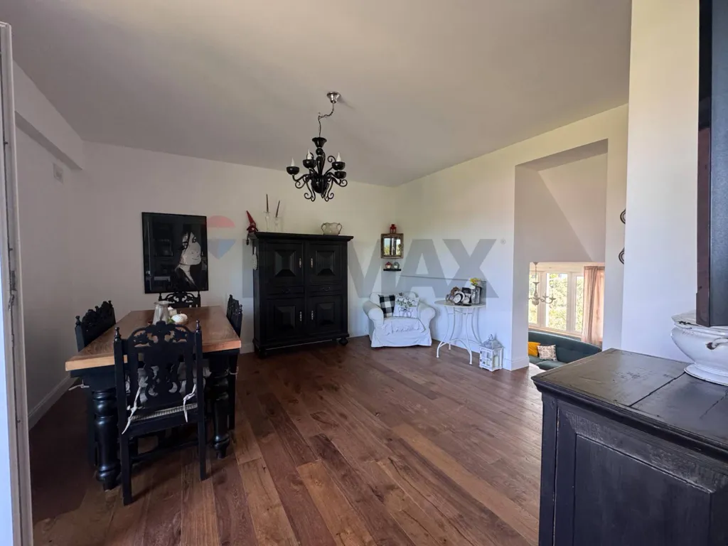 Salle à manger - Semi-detached Villa with Terrace in Campobasso