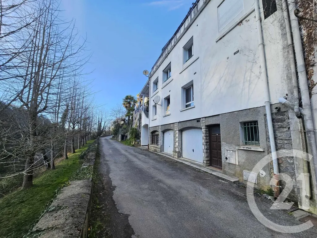 Välivaade - 3-Bed Apartment with Garage in Capvern les Bains