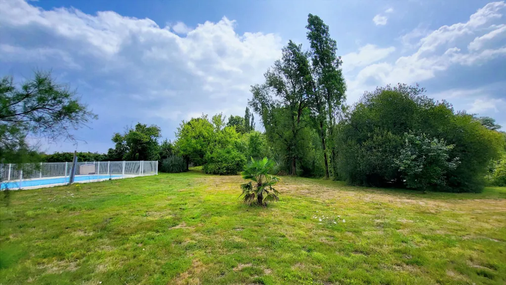 Giardino - House with Pool in Vertou
