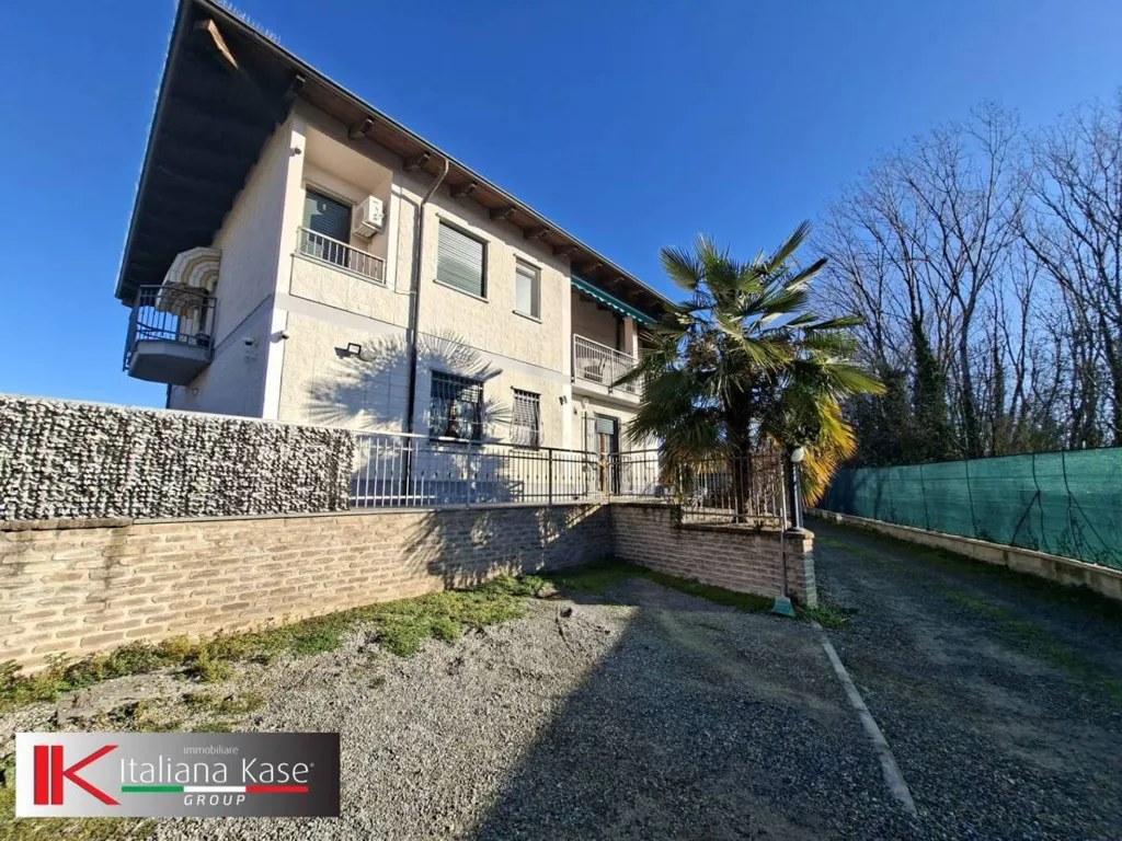 Exterior - Spacious Apartment with Terrace in Montalenghe