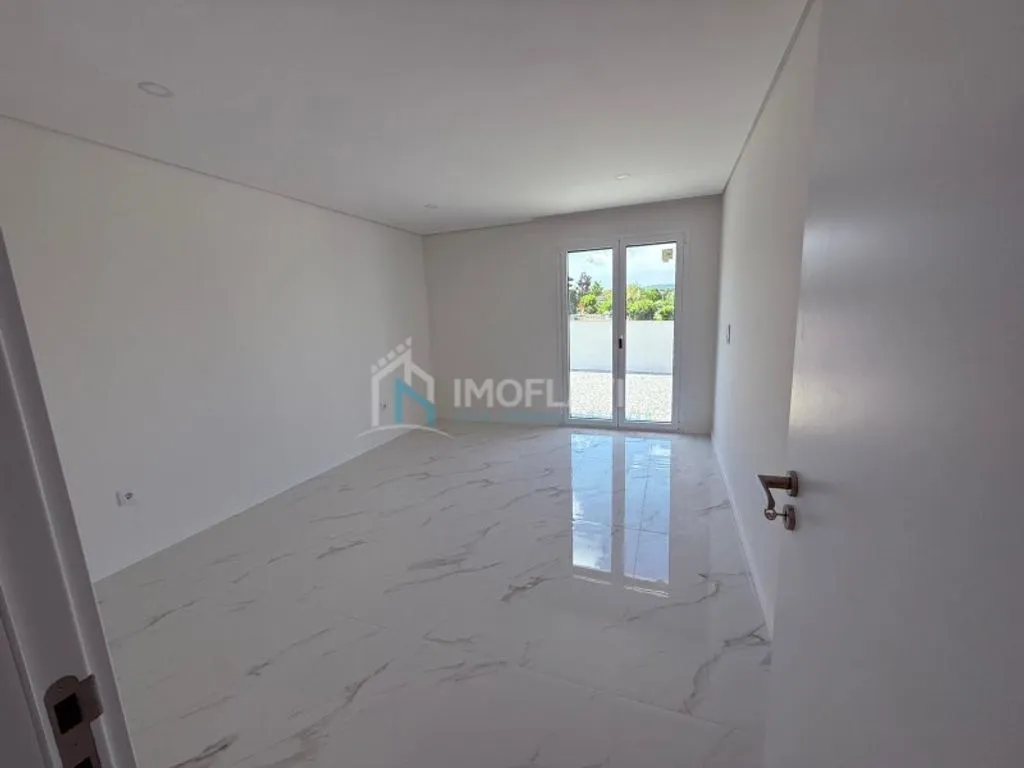Toad - New Luxury House with Panoramic Views in Chaves