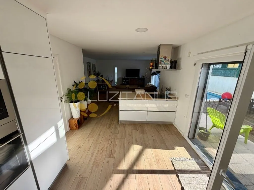 Cuisine - Luxury Villa with Pool in Aroeira, Setúbal