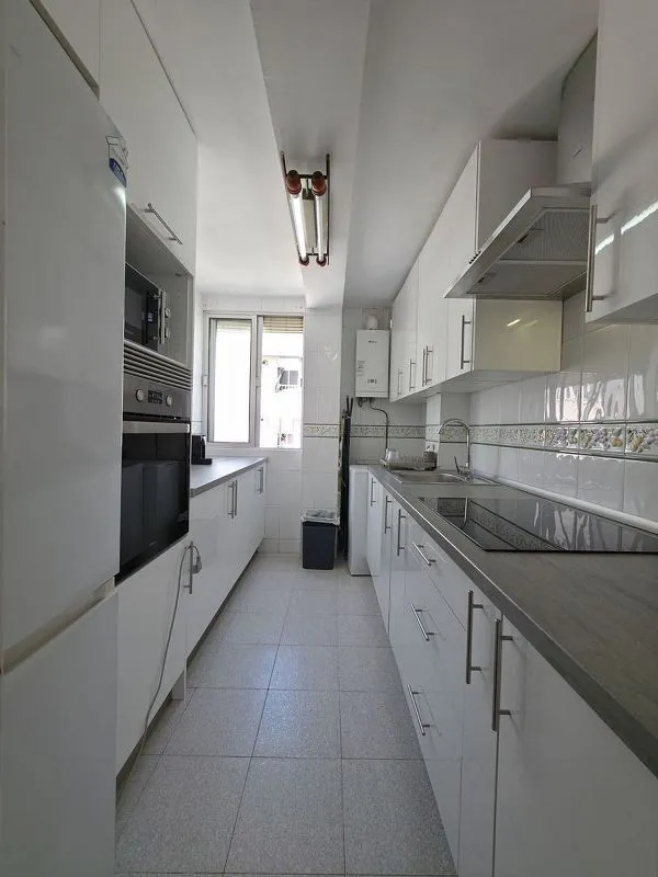 Köök - Furnished Flat with Garden in Las Huertas
