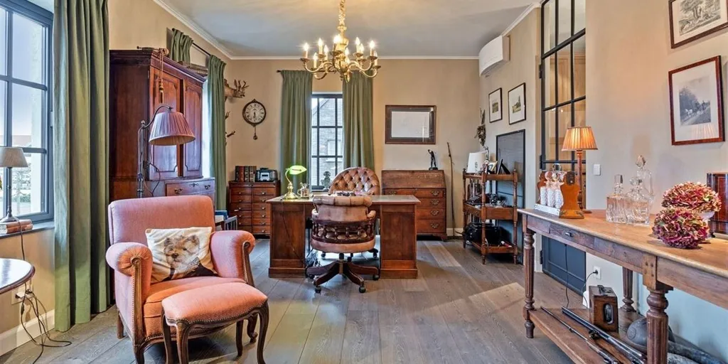 Bureau - Duplex avec Vue sur le Canal à Zandhoven
