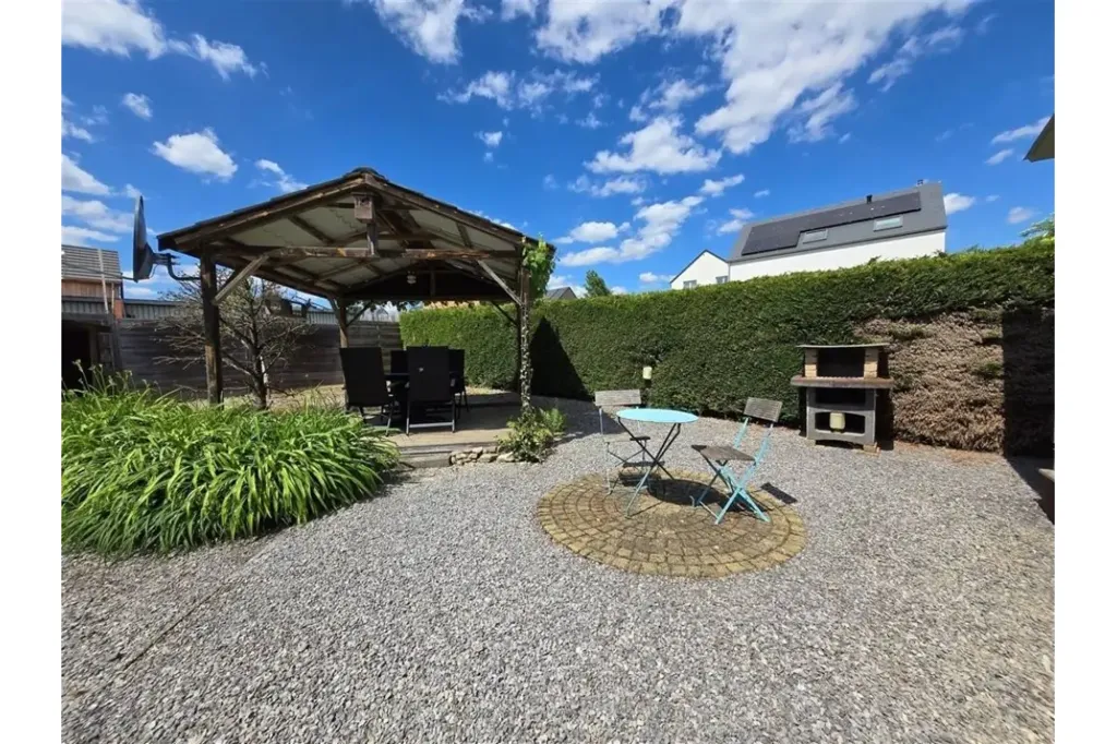Jardin - Bungalow avec Jardin et Terrasses à Somme-Leuze