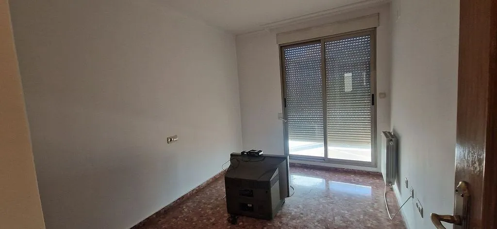 Pièces - Furnished Flat with Balcony in Valencia