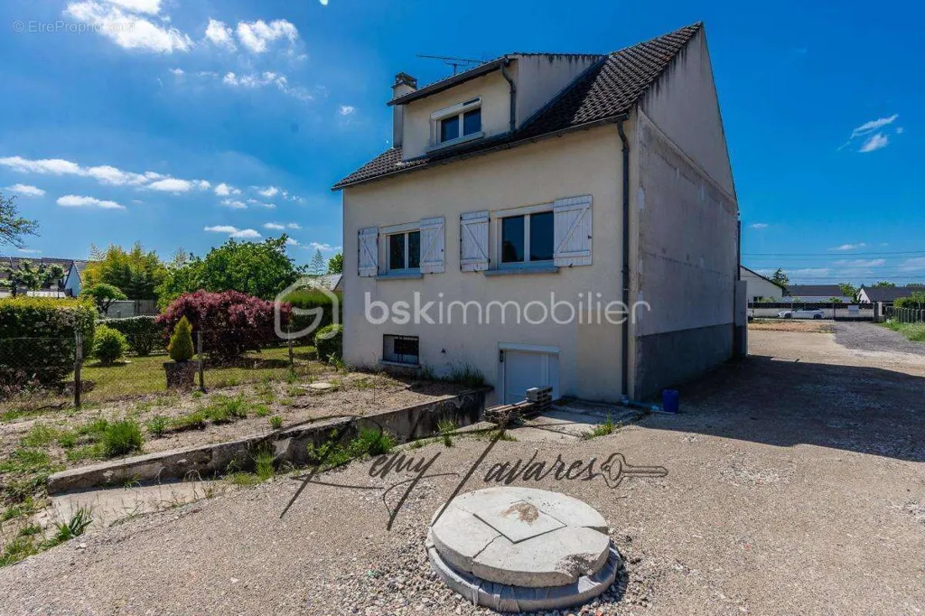 Extérieur - Maison rénovée avec jardin et sous-sol total à Nemours