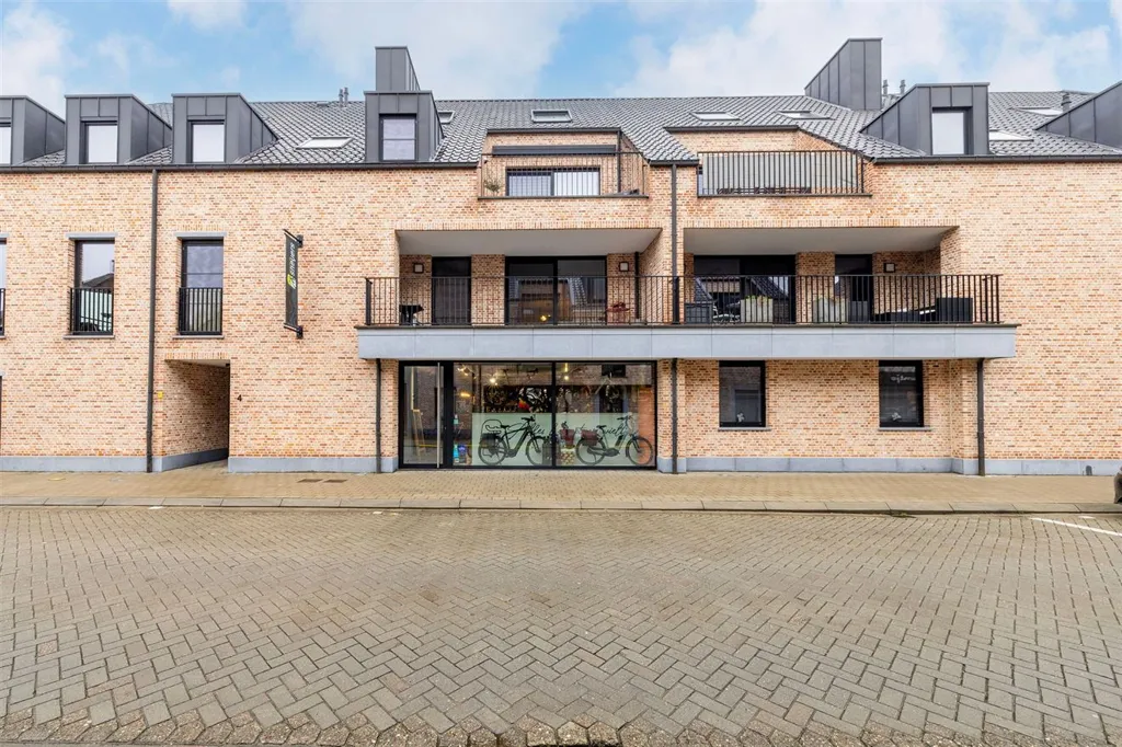 Välivaade - Commercial Ground Floor in Tielen Centre