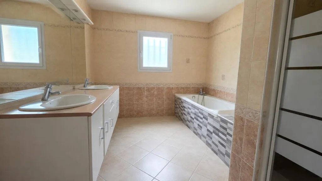 Salles de bain - Propriété de Charme avec Gîte et Hangar en Campagne