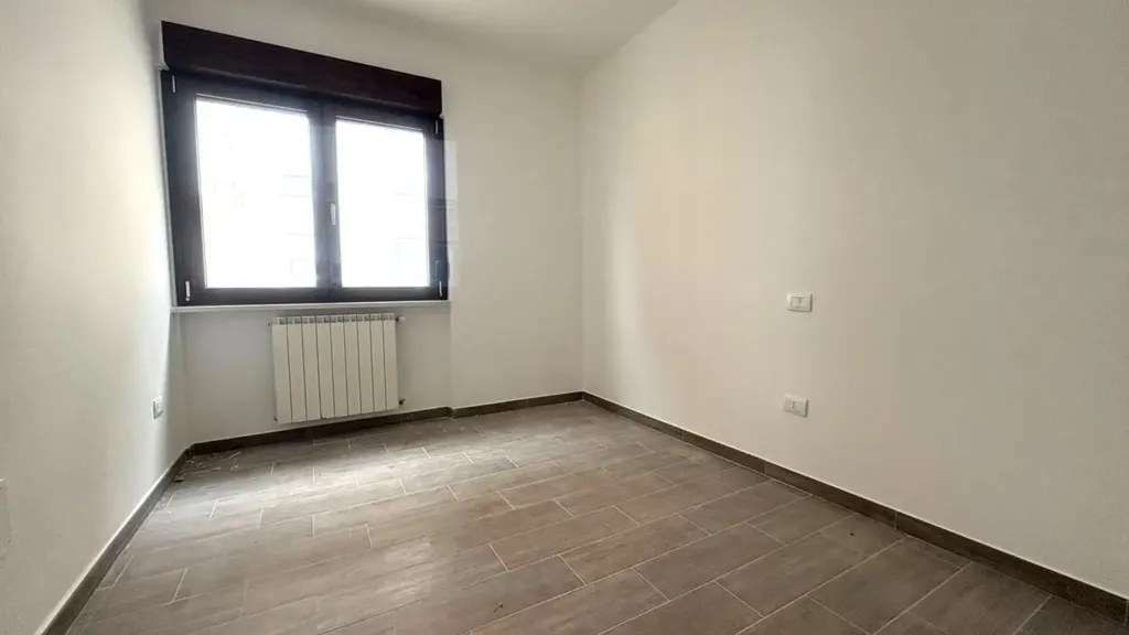 Toad - Rear-Attached Villa with Balcony in L'Aquila