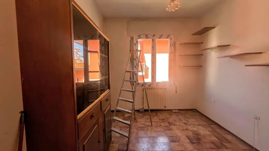 Pièces - Fully Refined Apartment with Balcony in Rimini