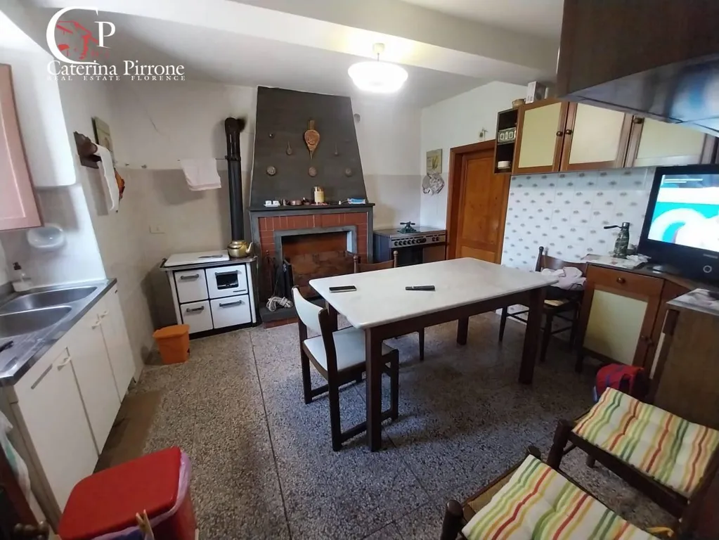 Salle à manger - Rustic Farmhouse with Panoramic Terrace in Londa