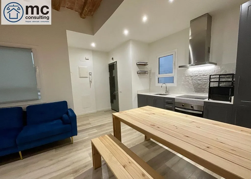 Salle à manger - Modern Flat with Balcony in El Raval, Barcelona