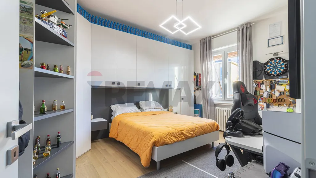 Magamistoad - Rearranged Apartment with Balcony in Modena