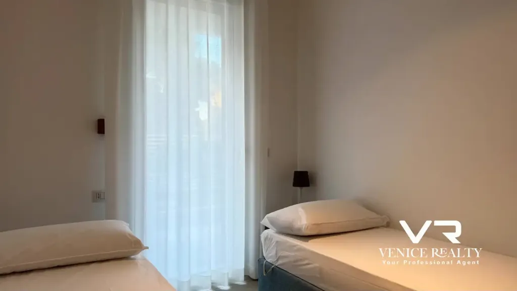 Chambres - Trilocale with Private Garden in Jesolo