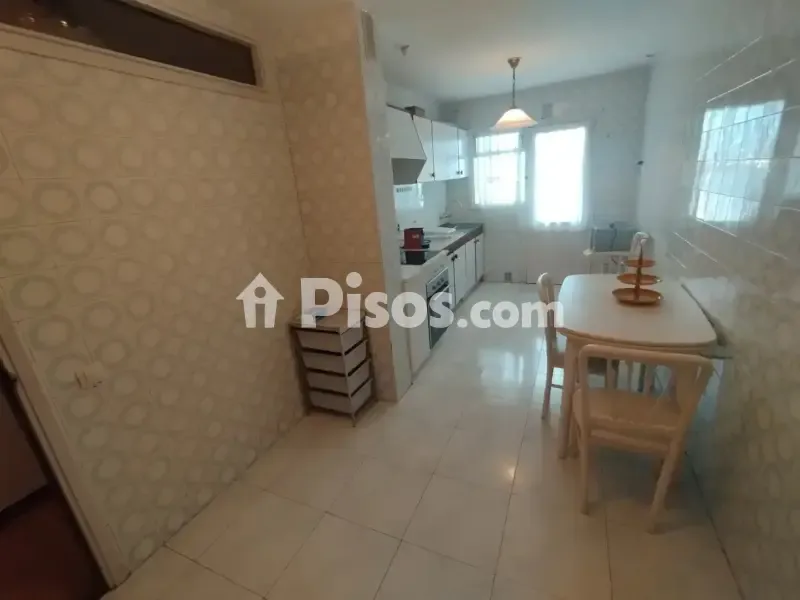Cuisine - Apartment with Balcony in Viveiro Centre