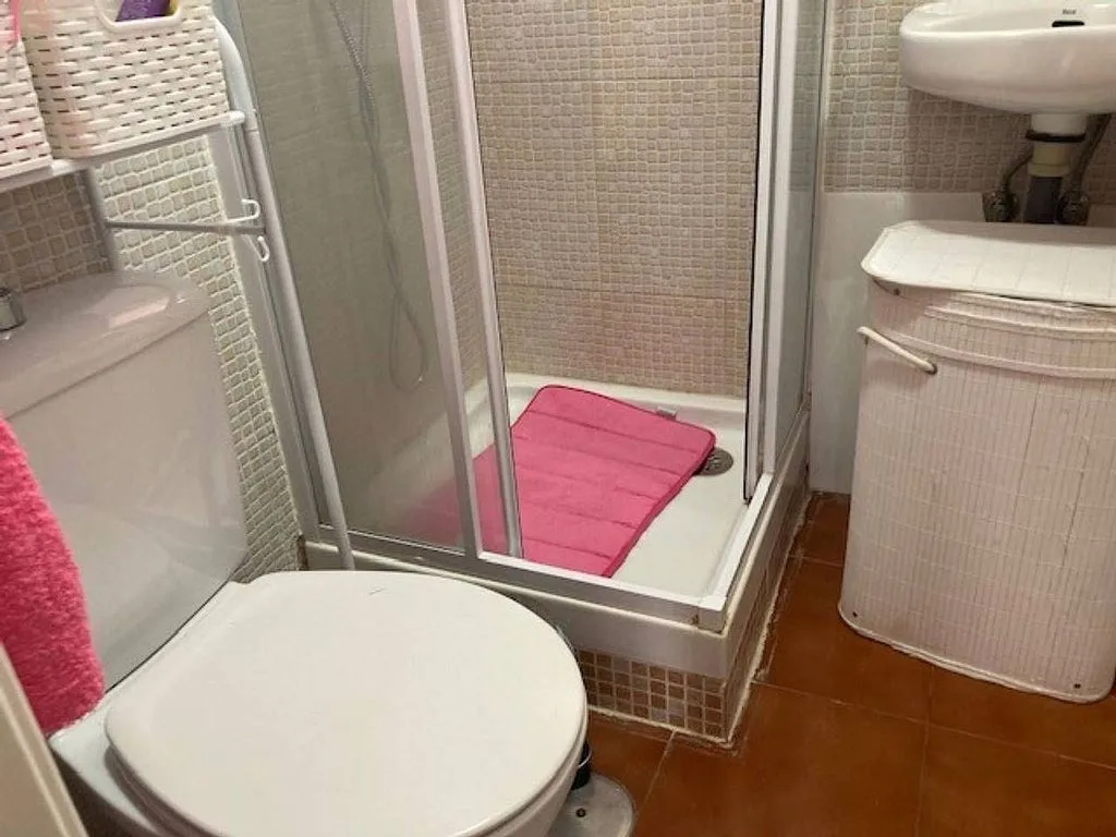 Salles de bain - Studio with Garden in Montemar, Torremolinos