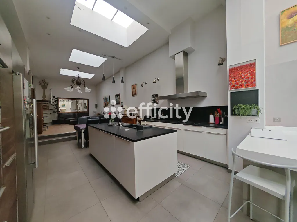 Köök - Atypical Loft with Terrace in Grenoble