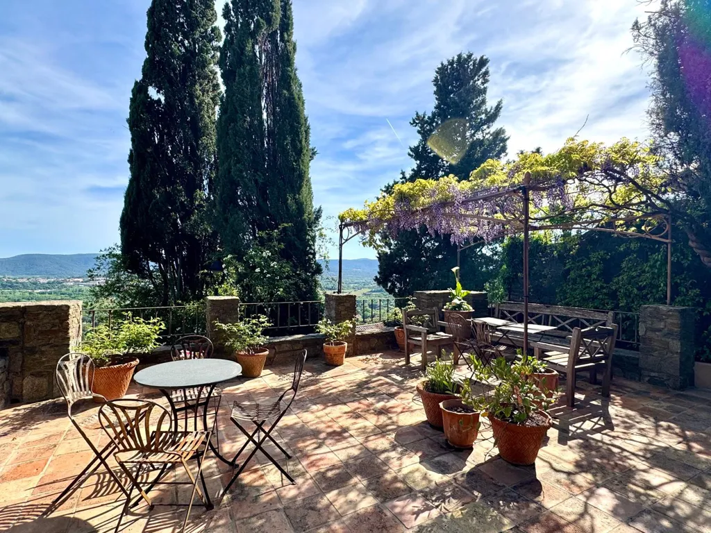 Terrass - Village House with Panoramic View in Grimaud