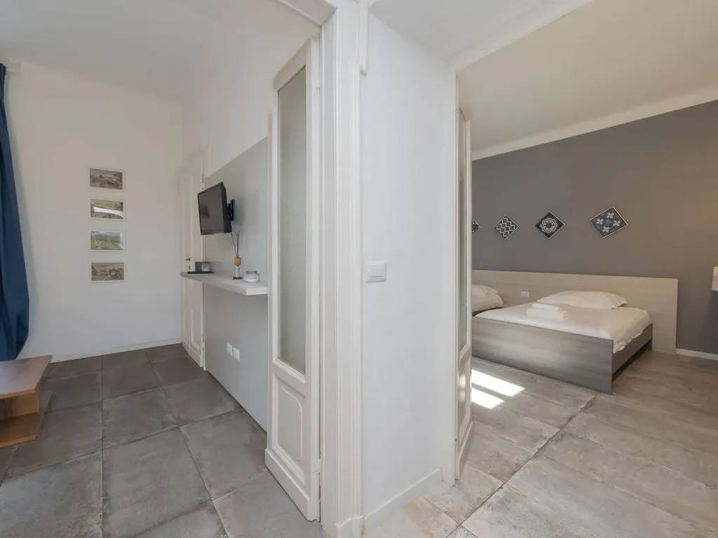 Magamistoad - Luxury Apartment in Historic Building, Milan