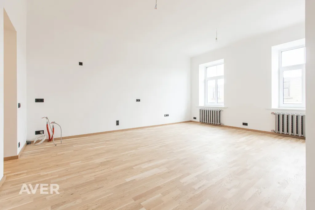 Séjour - Renovated 2-Bedroom Apartment in Riga Centre