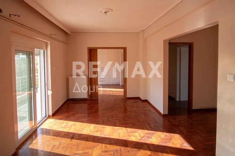 Séjour - Apartment with Garden in Nea Dimitriada, Volos