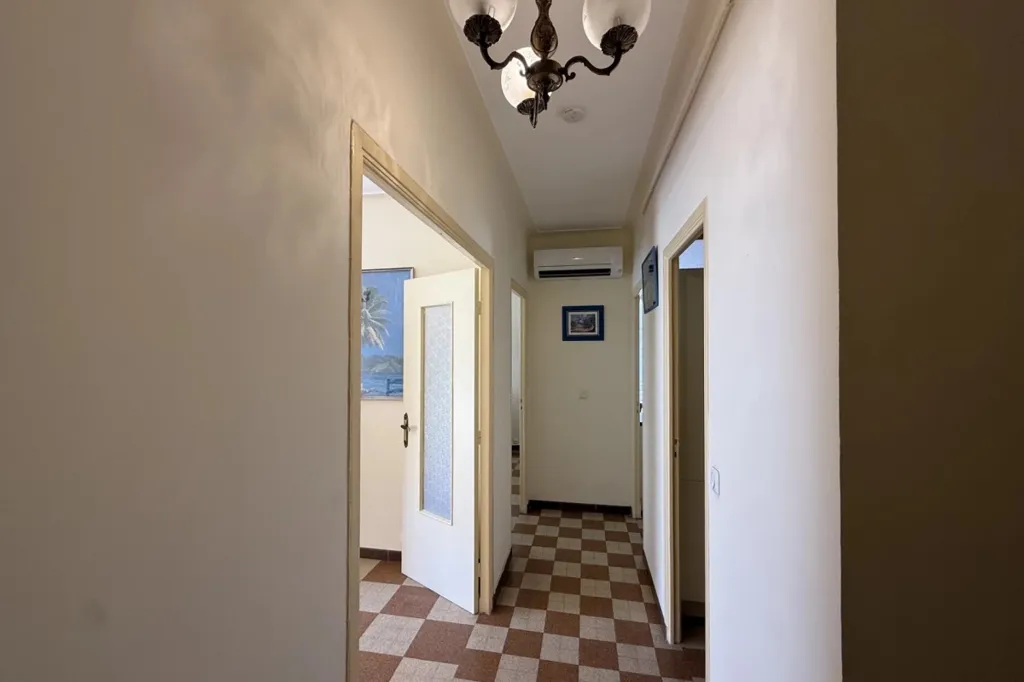 Ingresso - 2-Bedroom Apartment with Terrace in Nice Cessole