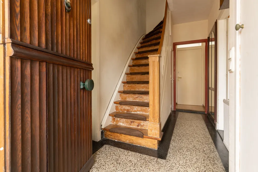 Toad - Characterful Detached House with Garden in Geulle