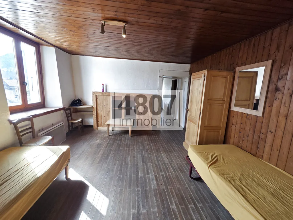 Magamistoad - Appartement with Terrace in Onnion