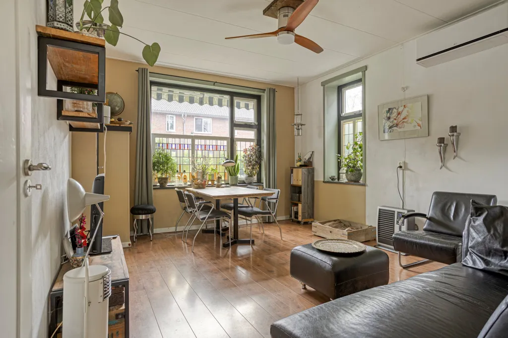 5-toaline maja asukohas Rotterdam