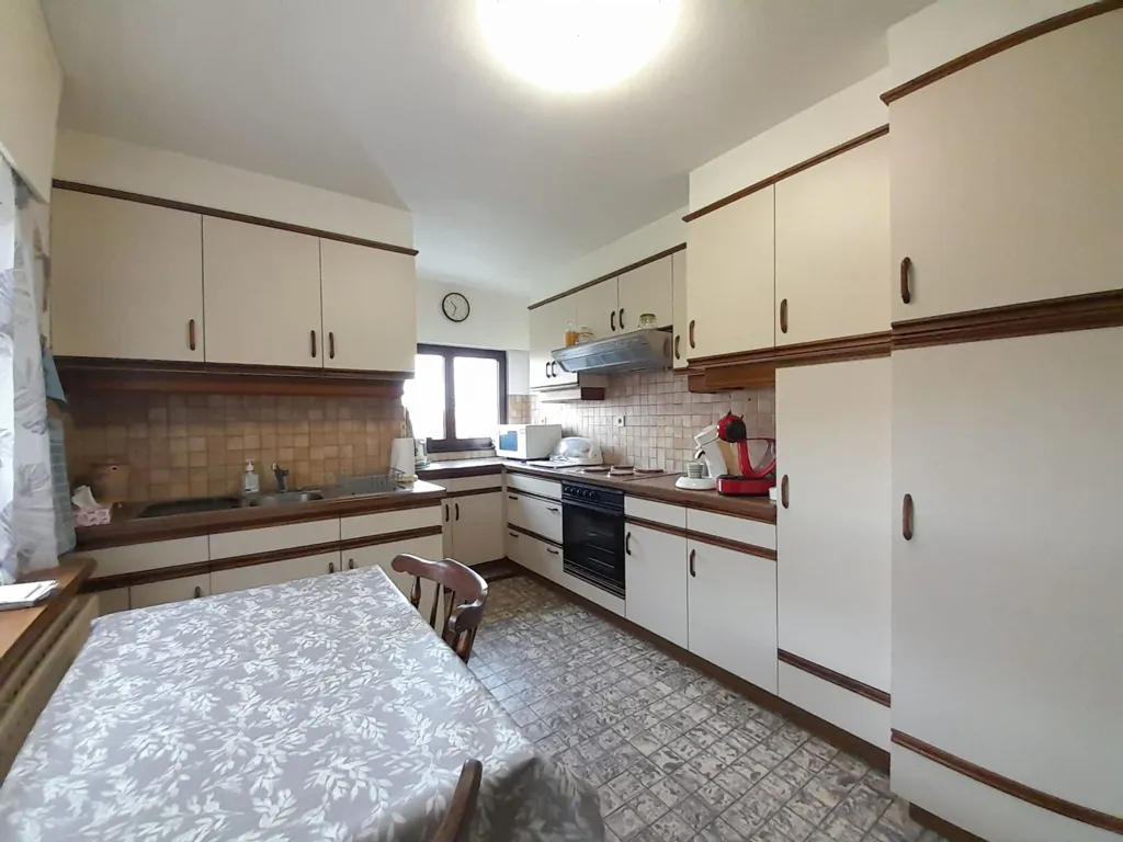 Cuisine - Wohnung mit Energieeffizienz nahe dem Zentrum