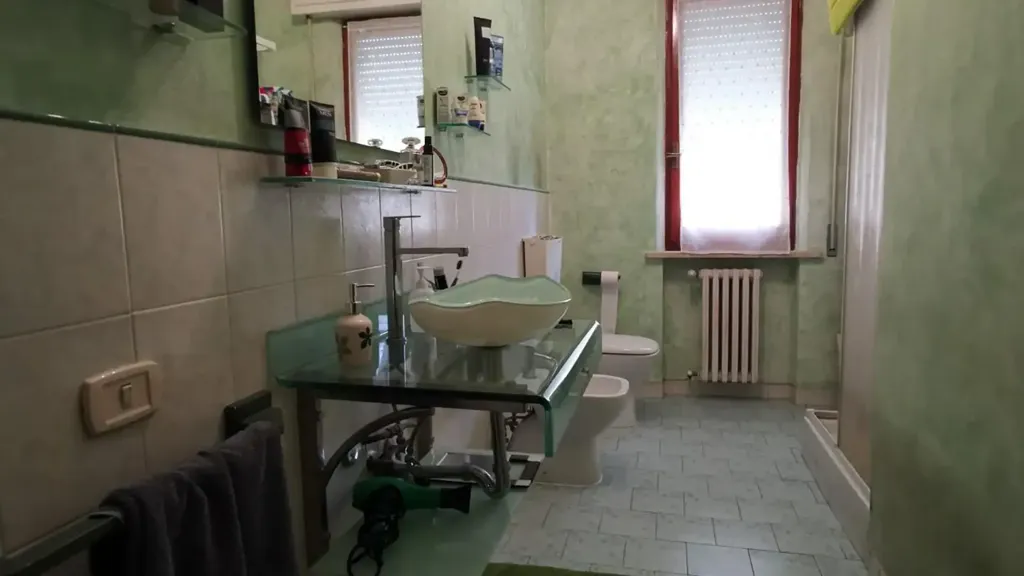 Salles de bain - Apartment with Balcony in Fucecchio