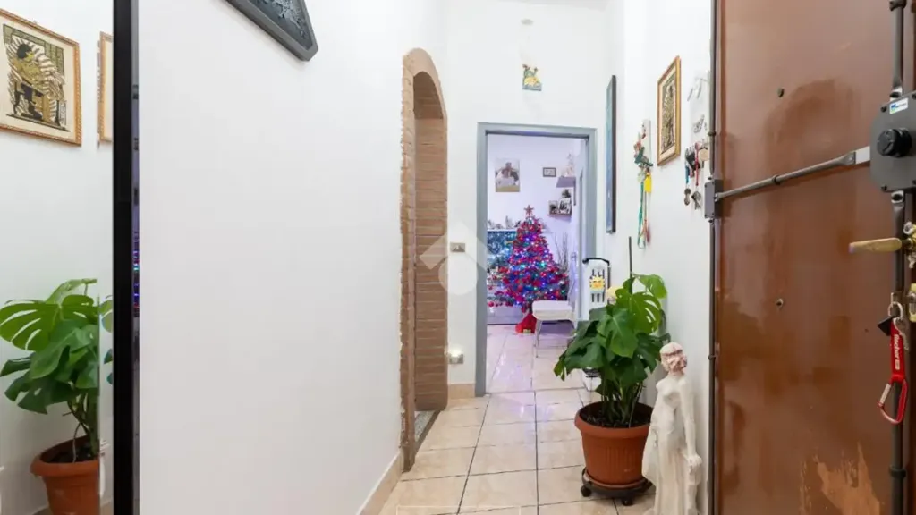 Esik - Spacious Apartment with Garage in Guiglia