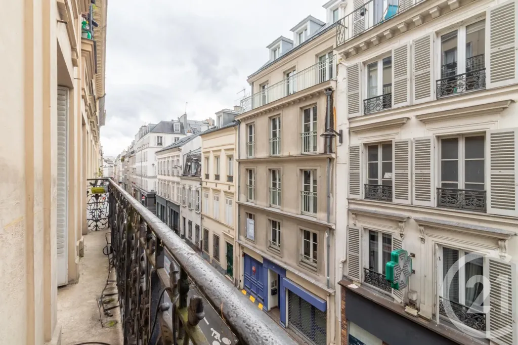 Balcon - Appartement Parisien avec Balcon aux Batignolles