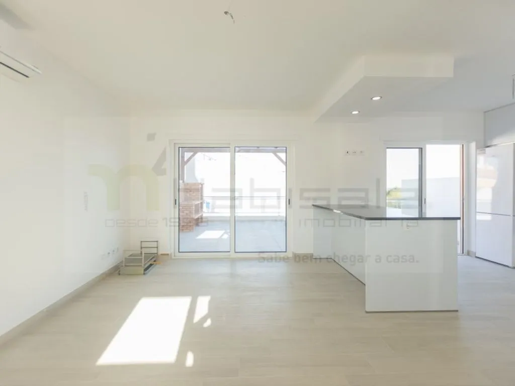 Köök - Luxury Duplex Apartment with Sea View in Praia Lota