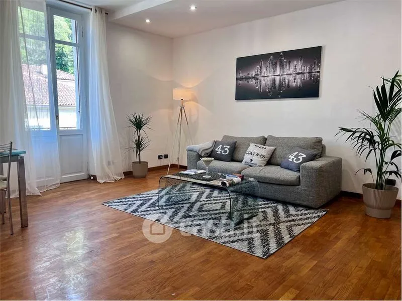 Elutuba - Duplex with Lake View in Laveno-Mombello