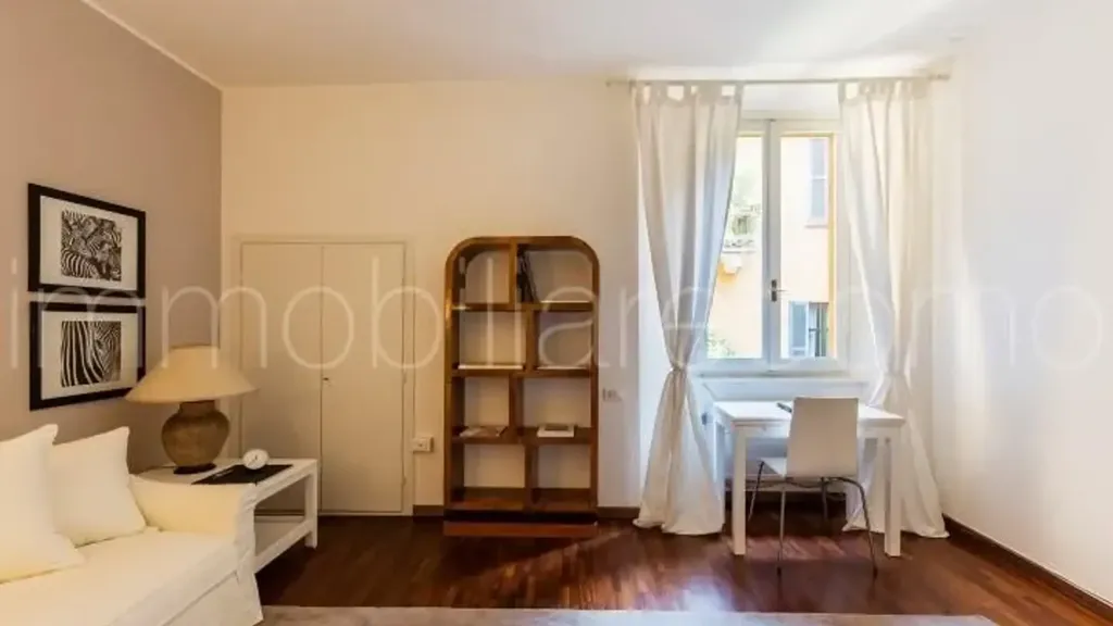 Séjour - Appartement 1 pièces à IT