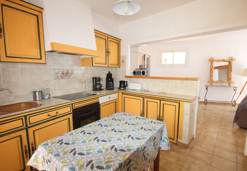 Cuisine - Appartement 4 Pièces avec Terrasse à Collioure