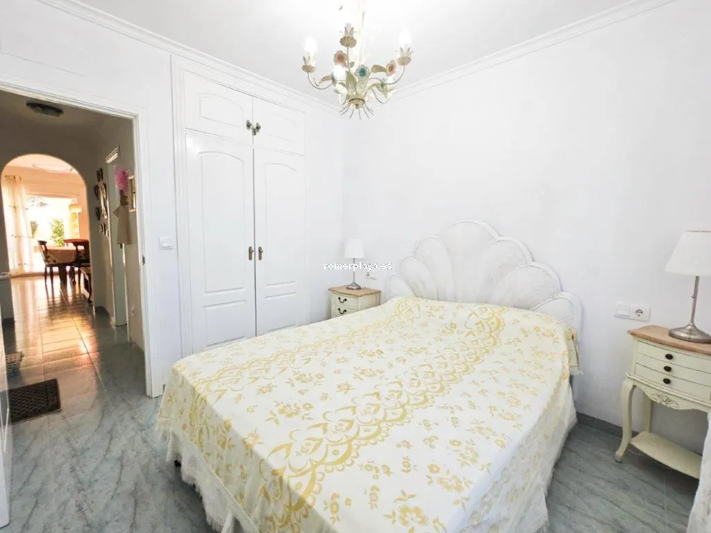 Chambres - Beachfront Apartment with Pool in Dénia