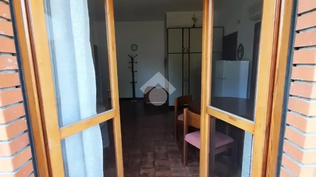 Rõdu - Studio Flat with Balcony in Brescia