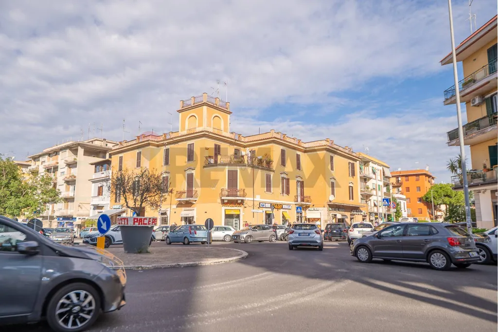 Exterior - Bright Apartment with Terrace in Tor Sapienza