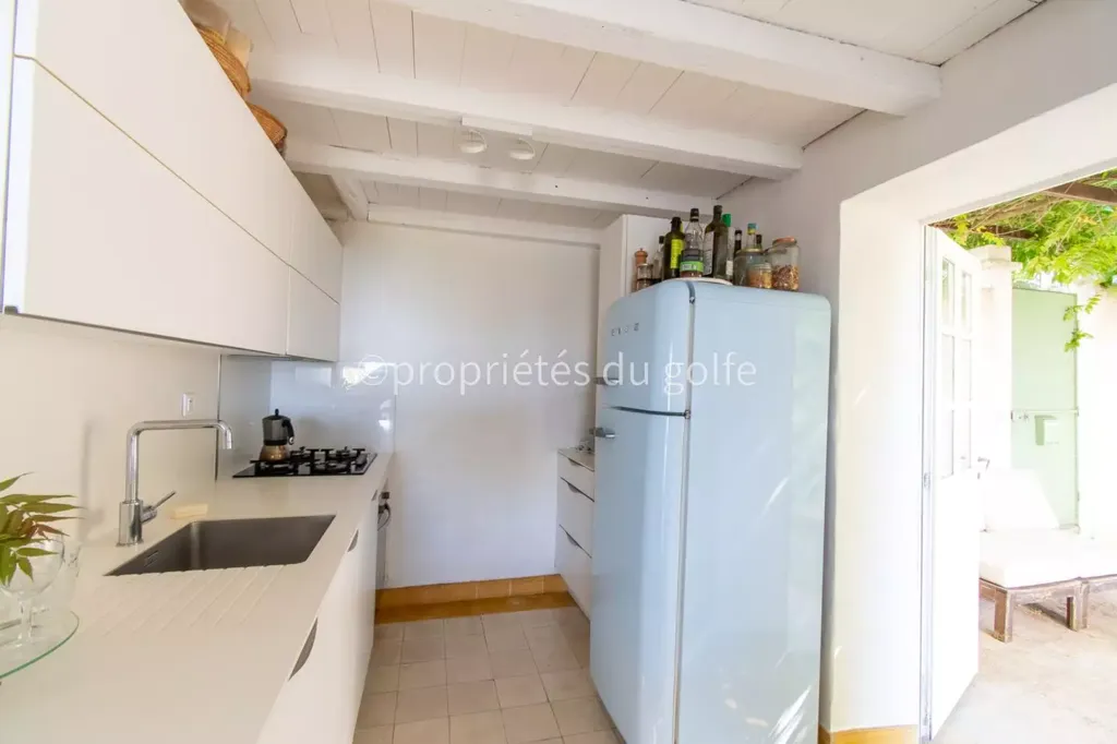 Kitchen - Villa with Panoramic Sea View in Sète