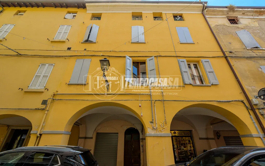 Välivaade - Two-Bedroom Apartment in Vignola's Historic Centre