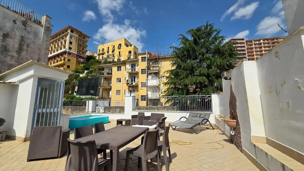 Terrace - Apartment with Terrace in Montesanto, Naples