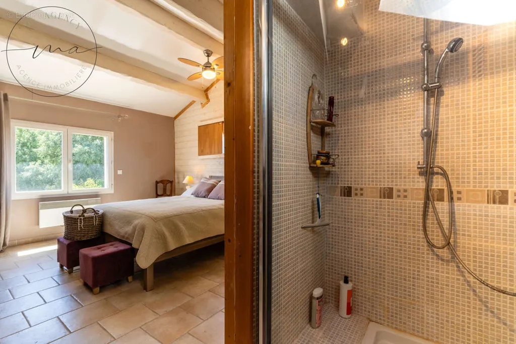 Bagni - Provençal Style House with Pool in Lignan-sur-Orb