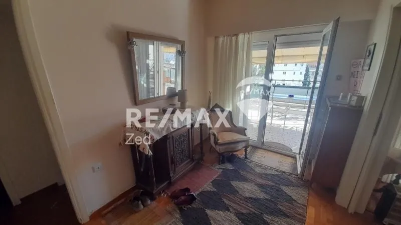 Elutuba - Apartment with Unobstructed View in Piraeus Evangelistria