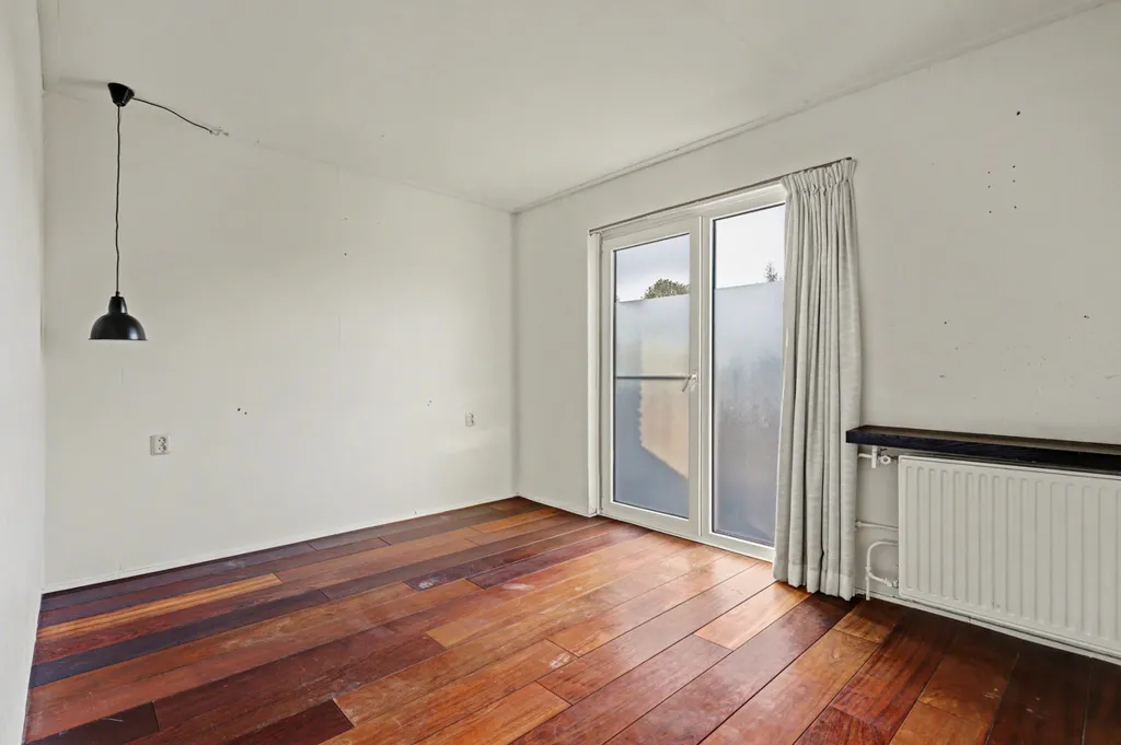 other_room